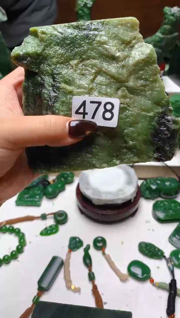 未镶嵌和田玉珠宝半成品1