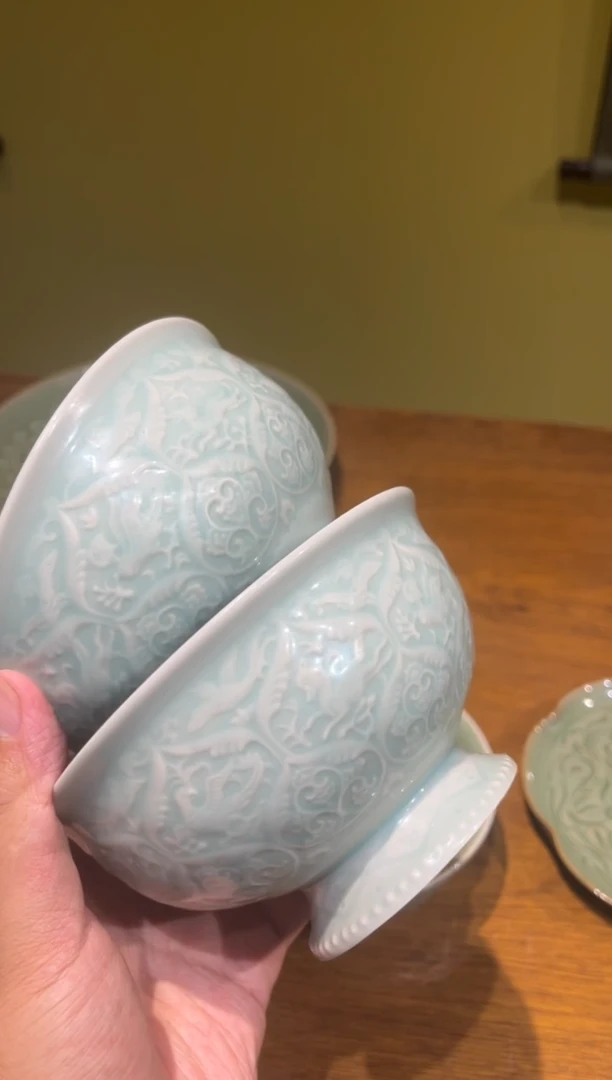 瓷微瑕天青5.5高足碗2只