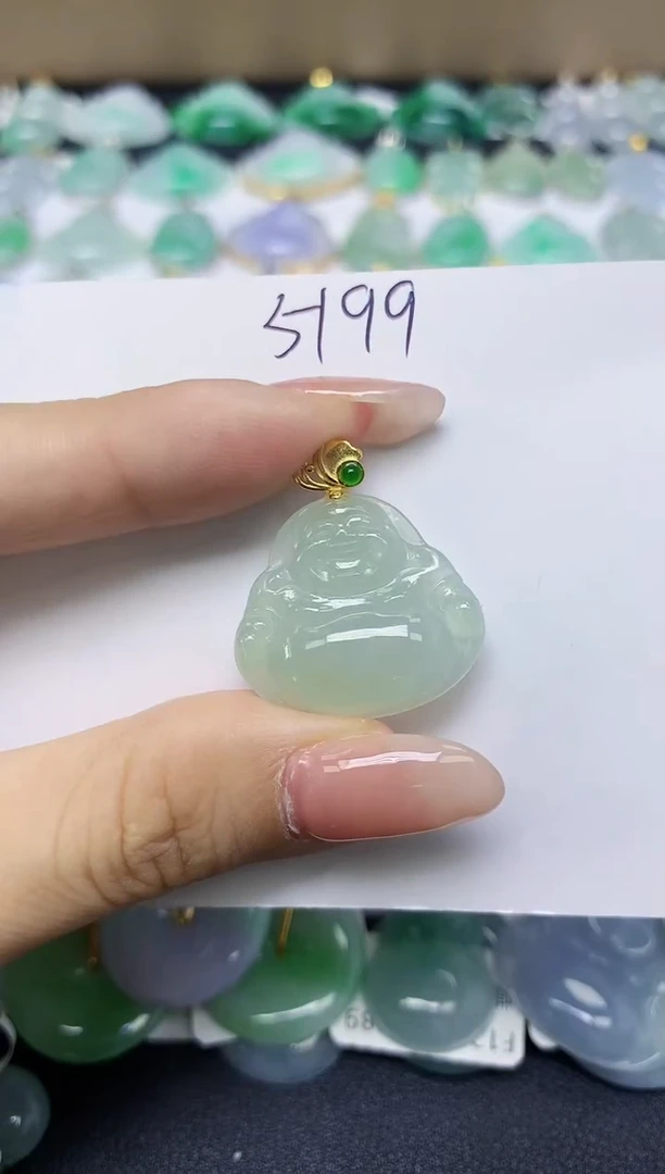 翡翠未镶嵌颈饰天然缅甸翡翠A货