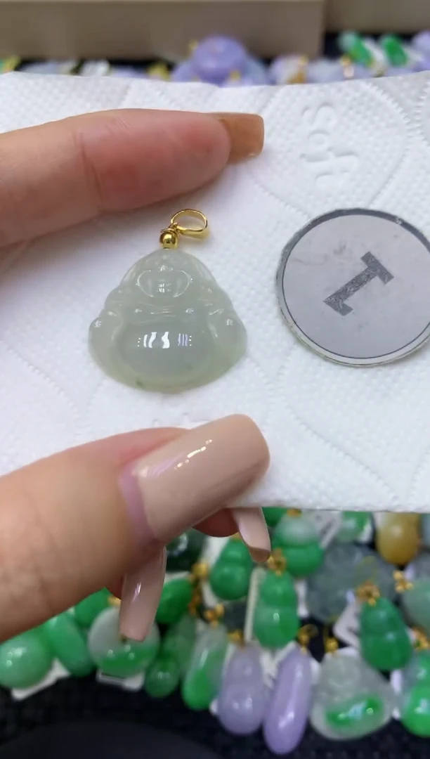 颈饰未镶嵌翡翠天然缅甸翡翠A货