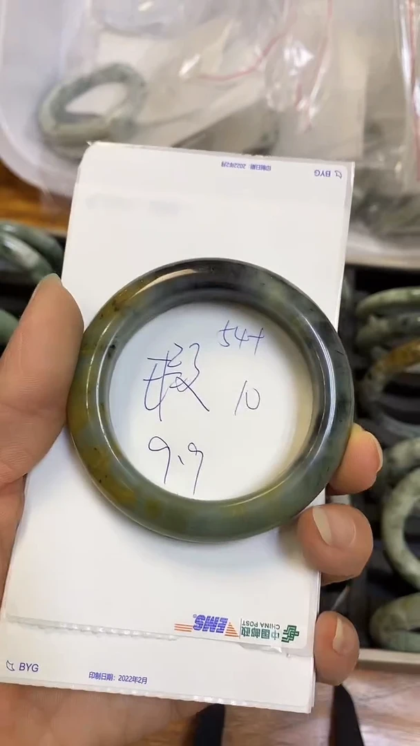 未镶嵌蛇纹石玉手镯54多样性发货其中之一10