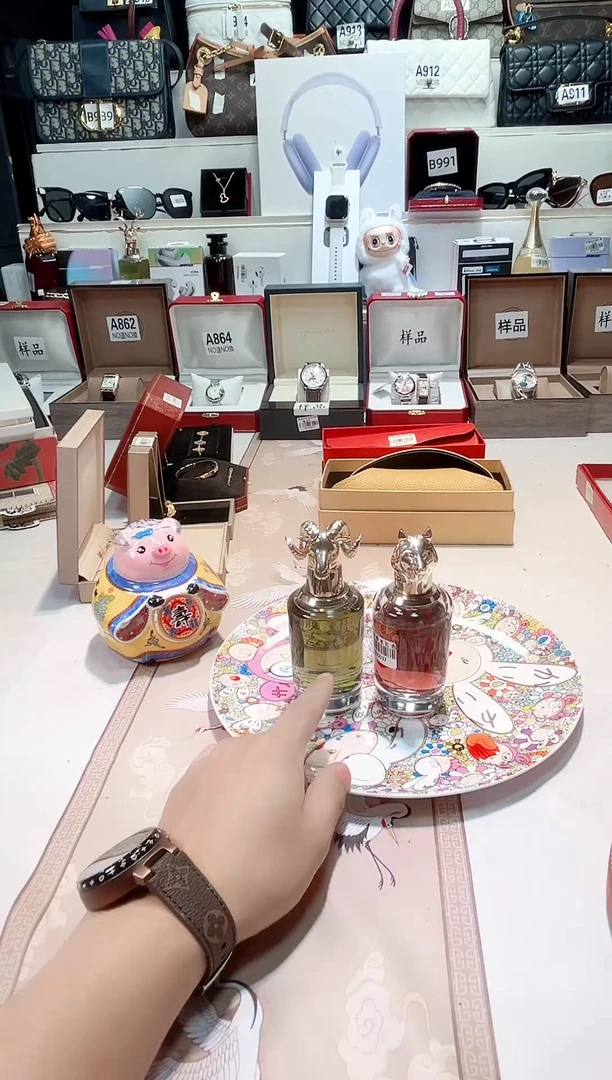 瓷片瓷器 库房到期 全部地板价@@1