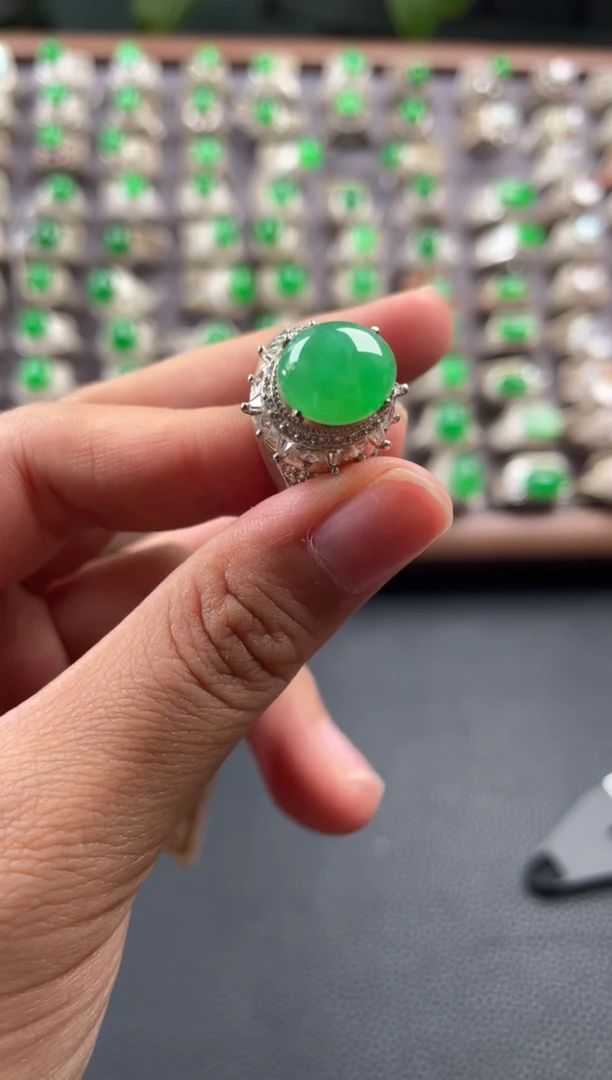 未镶嵌定制翡翠天然A货翡翠戒面 11.25