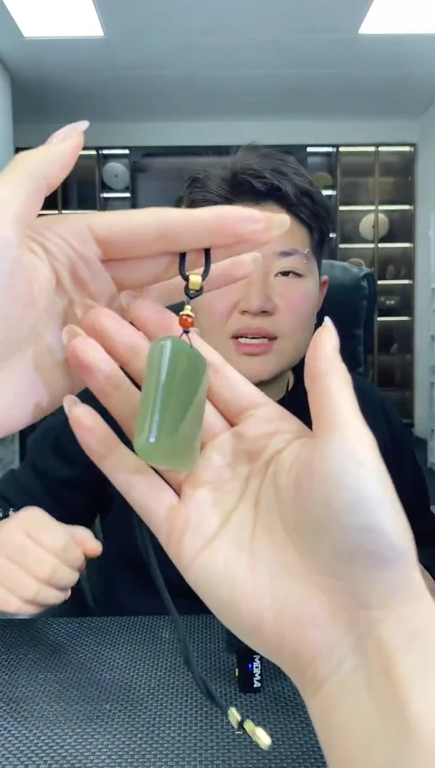 颈饰未镶嵌和田玉4