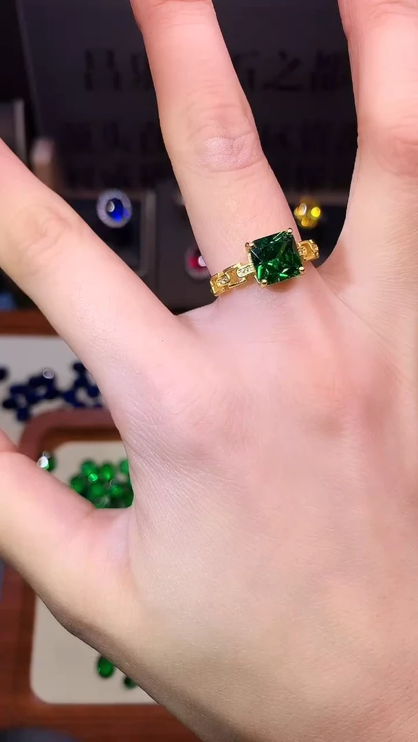 无925银大克拉重工精切高品质戒指