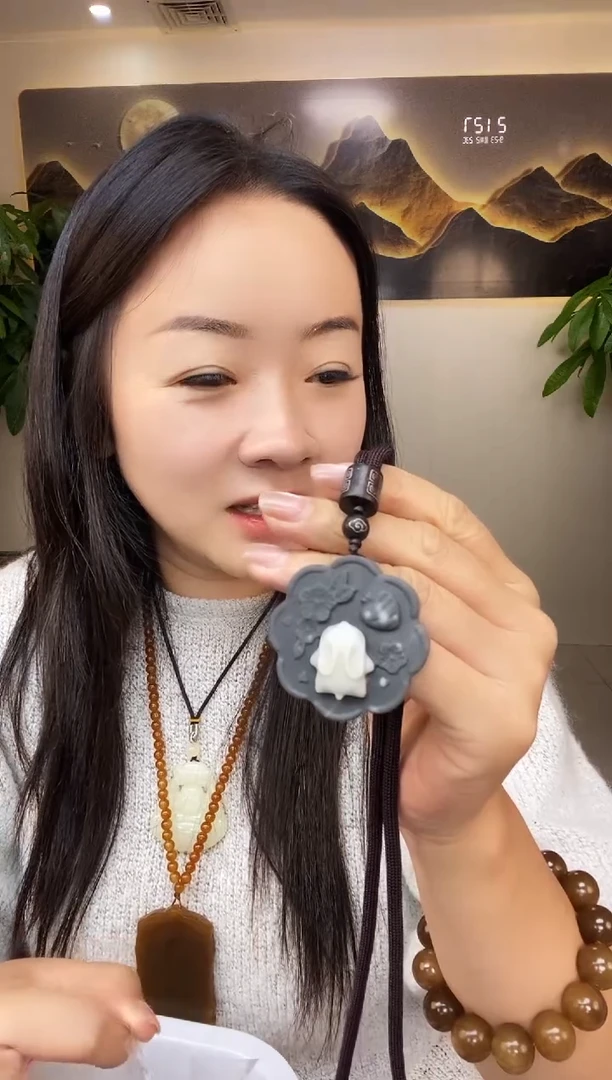 吊坠多样性随机发一