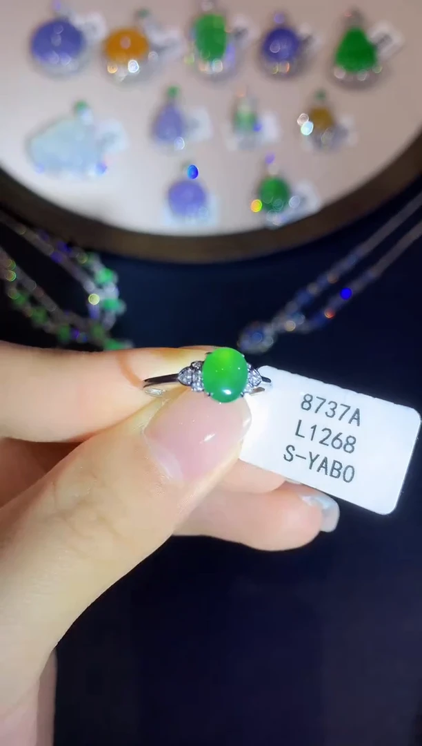 翡翠戒指18K金镶嵌L1268多样性发其一