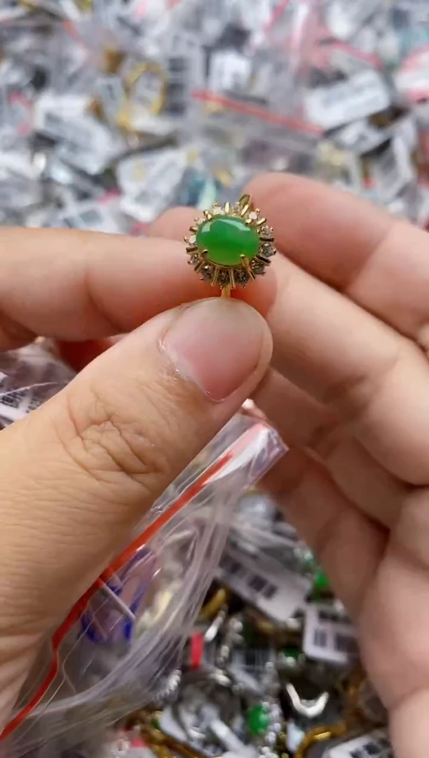 翡翠戒指银S925镶嵌4444      5+++++