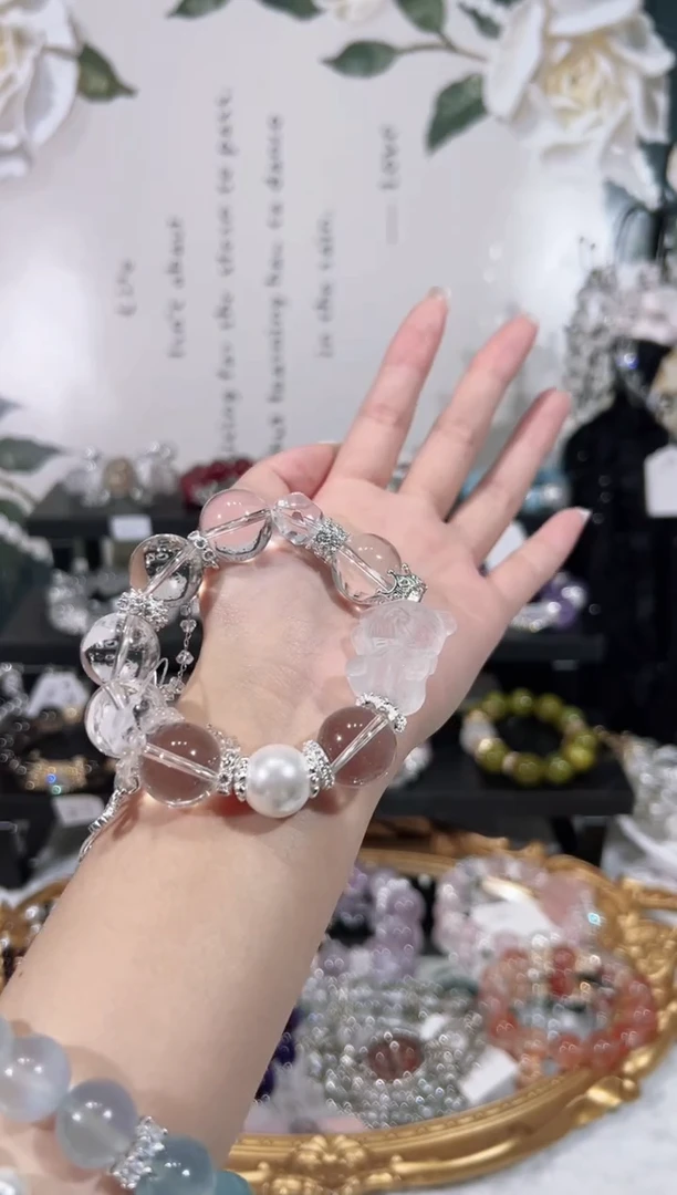 【闪购商品】水晶手链未镶嵌天然水晶默认微瑕 多样性发货发其一