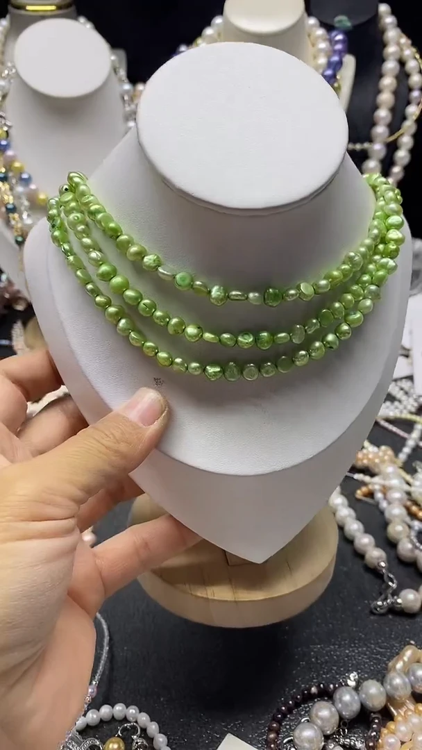 颈饰未镶嵌淡水珍珠多人