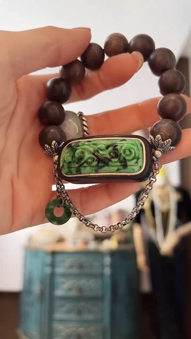 颈饰未镶嵌翡翠王*翡翠E803