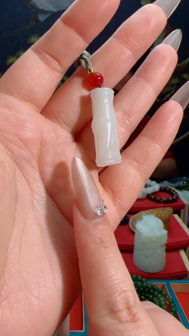 【闪购商品】和田玉吊坠未镶嵌1