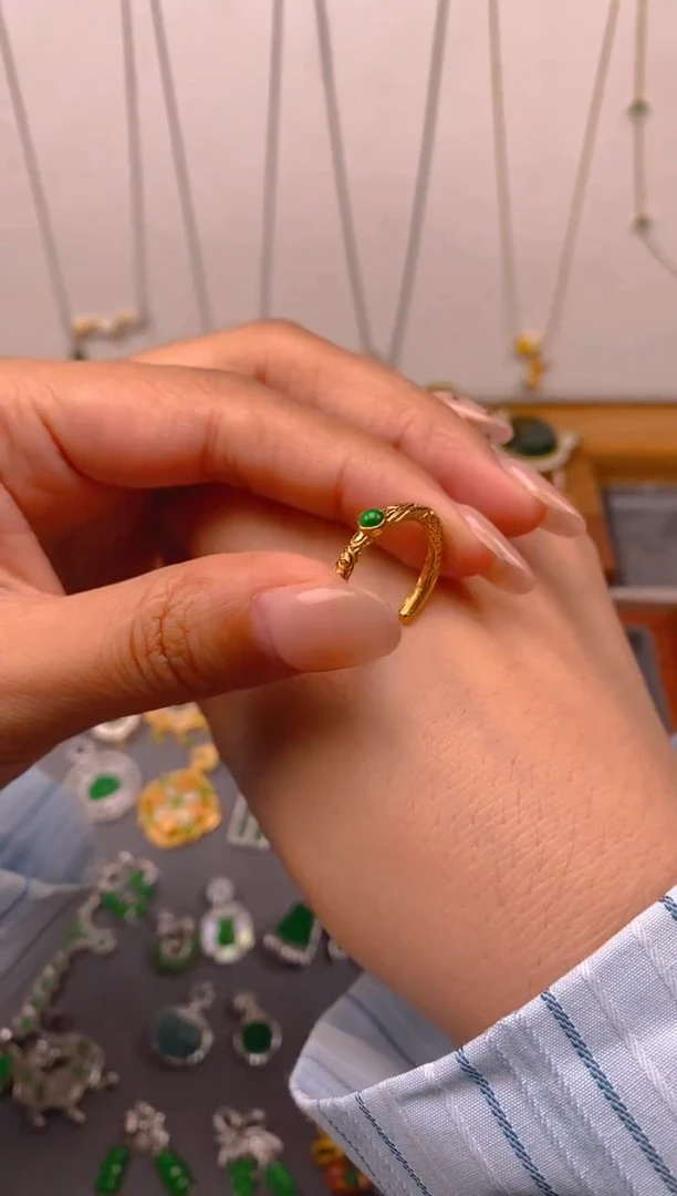 银S925镶嵌戒指翡翠花丝戒指