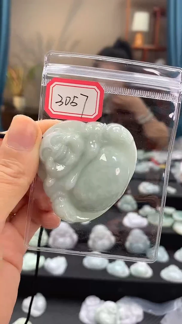 颈饰未镶嵌翡翠佛公3057