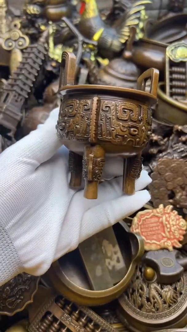 精美铜器，点击下单