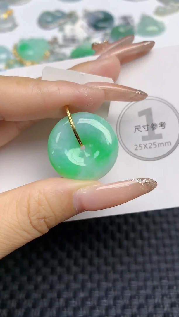 颈饰18K金镶嵌翡翠天然缅甸A货翡翠百元以上9元证书费自理