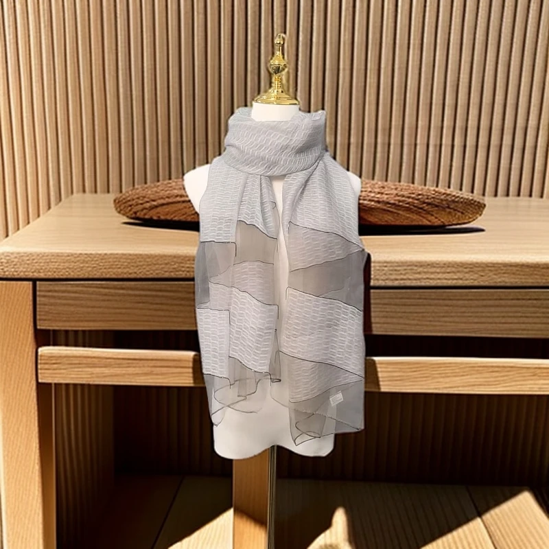 C117  灰色链 真丝羊毛围巾时尚 百搭围巾 70*190 C