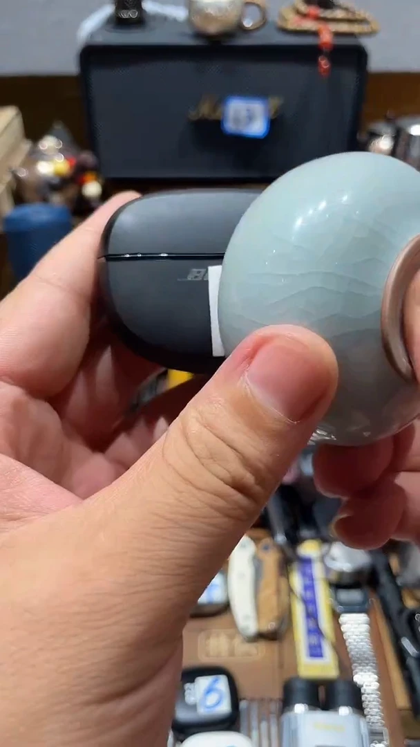 瓷片闪购商品 如图所示