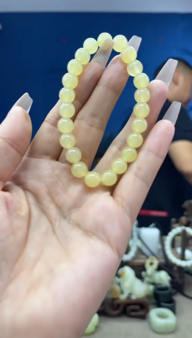 和田玉未镶嵌颈饰1