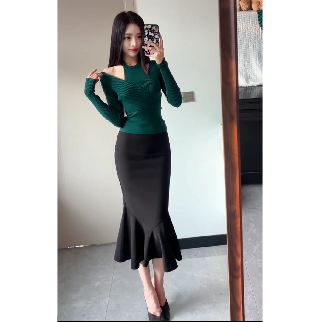 纯欲挂脖交叉假两件长袖针织收腰内搭修身显瘦上衣鱼尾半身裙套装