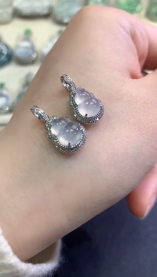 【闪购商品】翡翠颈饰18K金镶嵌B16  多样性一件发货