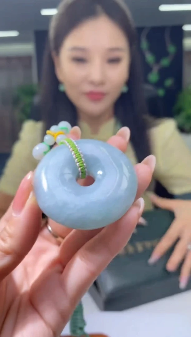 颈饰未镶嵌翡翠40891多样性发其一