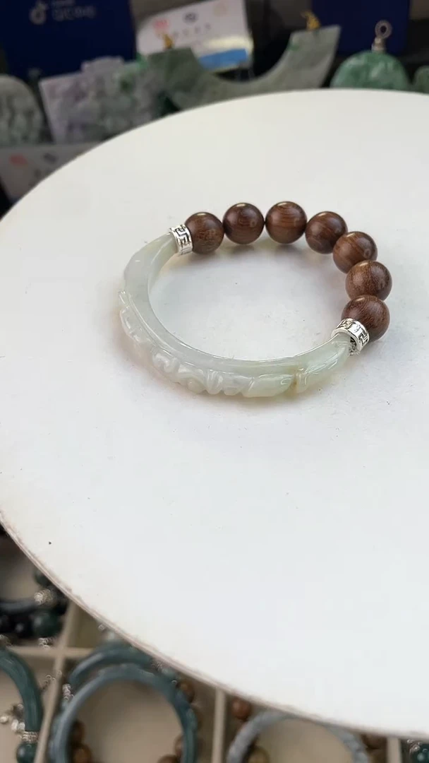 未镶嵌手链翡翠手工定制默认微瑕主播介绍为准