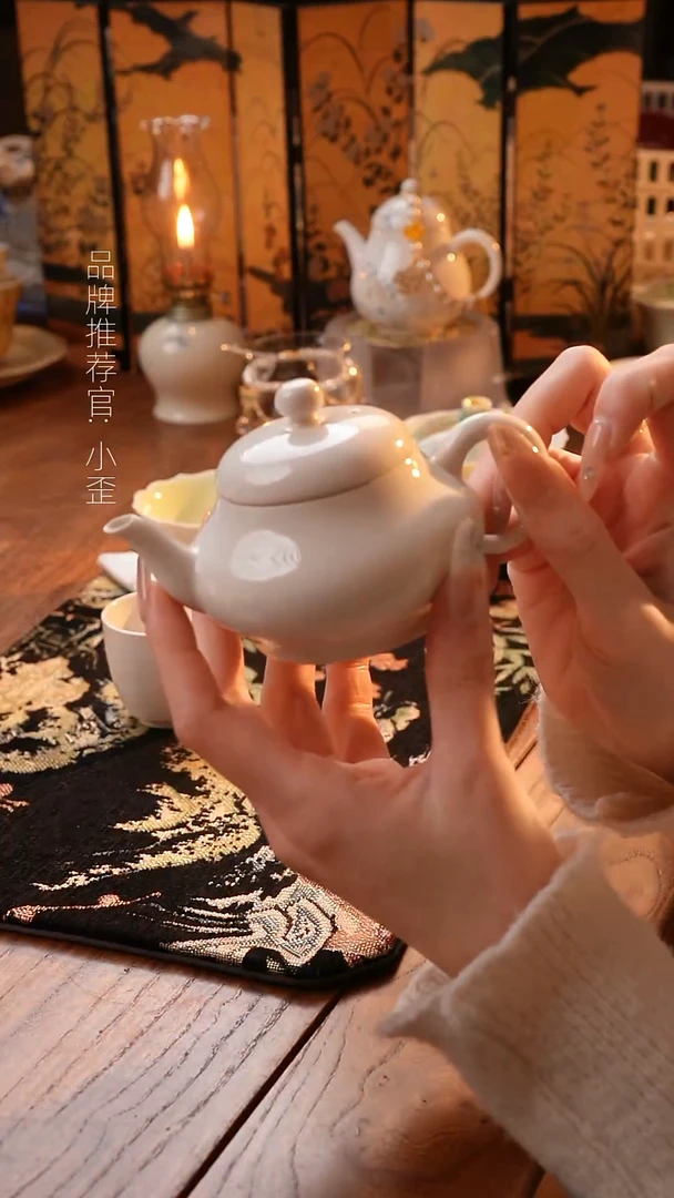 【闪购商品】红红火火恍恍惚惚