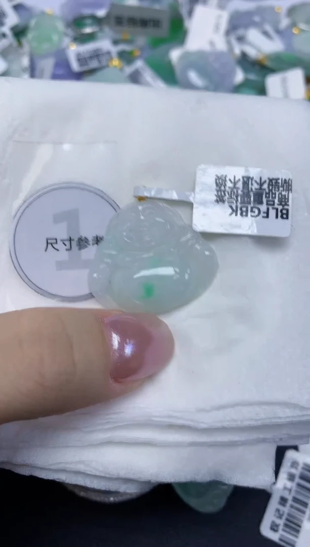 翡翠18K金镶嵌颈饰天然缅甸翡翠A货百元以上9元证书费自理