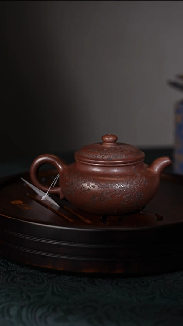 40号刻绘梅花仿古紫砂壶