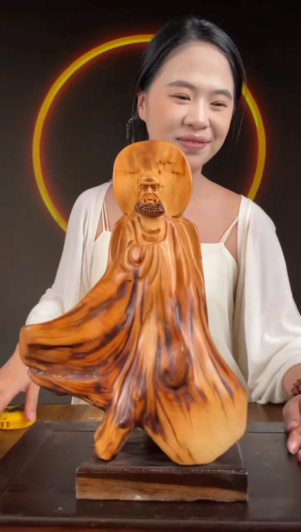 柏木（崖柏）手工摆件,先抢先得! 编号:134