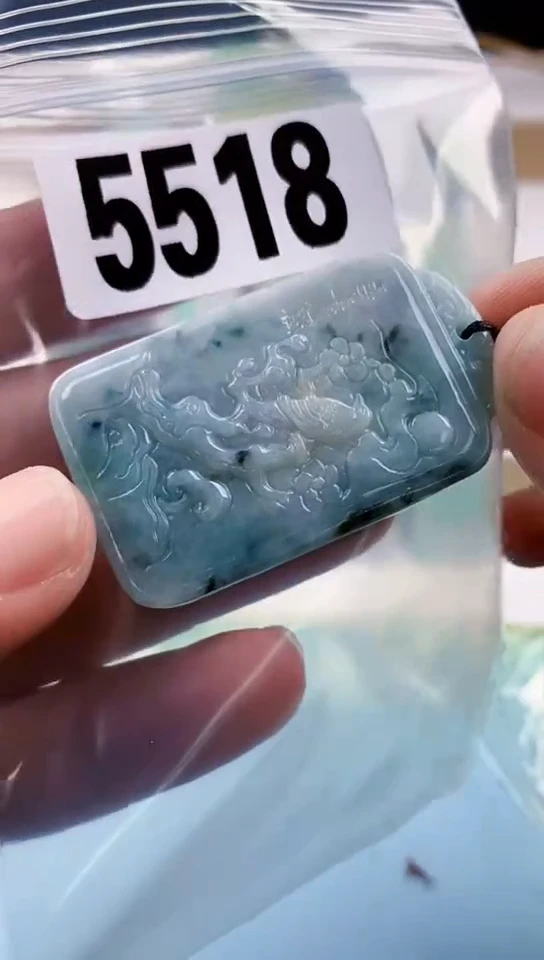 【闪购商品】翡翠挂件未镶嵌天然翡翠吊坠挂件