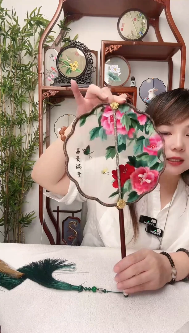刺绣团扇--手工绣花---双面绣花