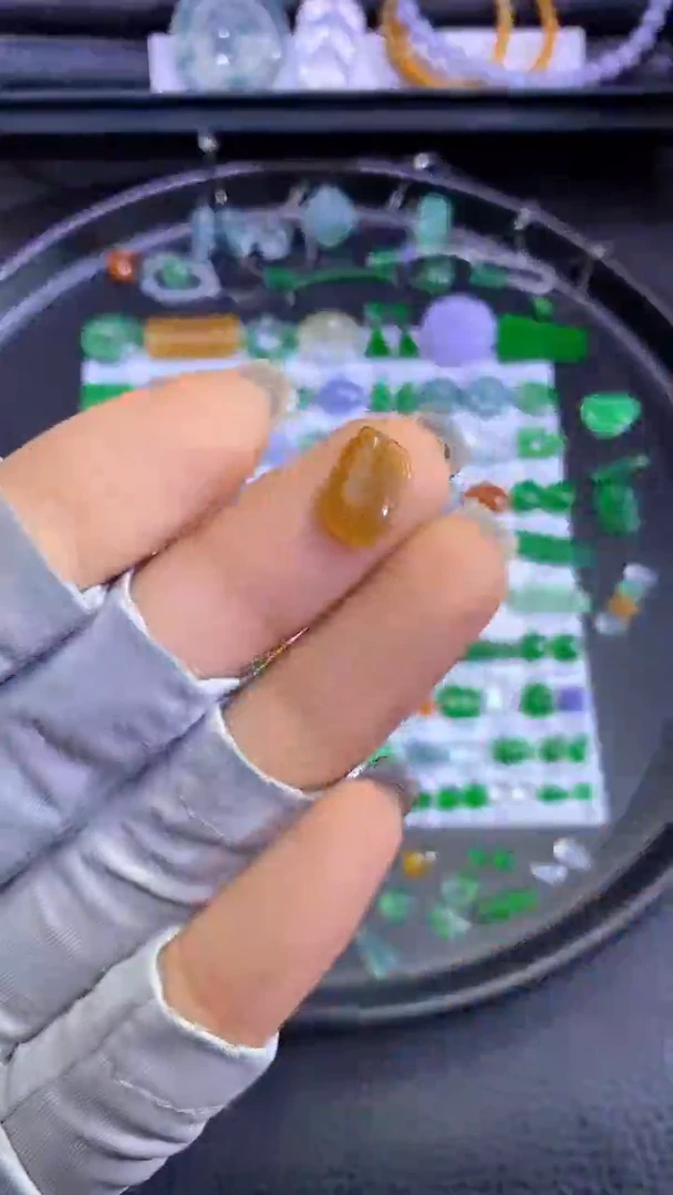 未镶嵌挂件翡翠瓜