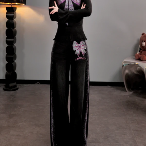 TCH【柔软舒适】冬款时尚烫钻黑色休闲风女装牛仔裤T75D20E5020