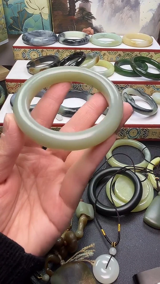 未镶嵌手镯和田玉新疆且莫蓝59大漏