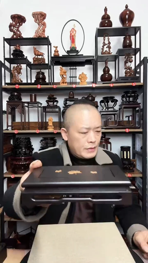 紫砂底座木长17.5宽9.5