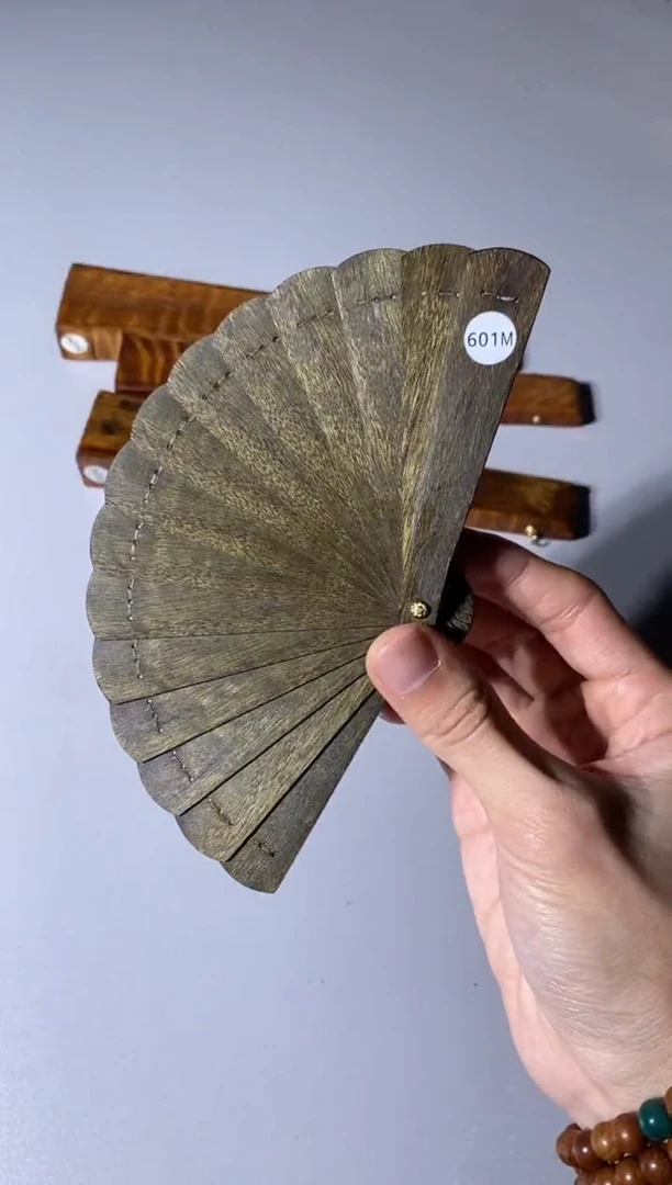 【闪购商品】金丝楠601号10cm乌木金丝楠小叶桢楠掌中扇