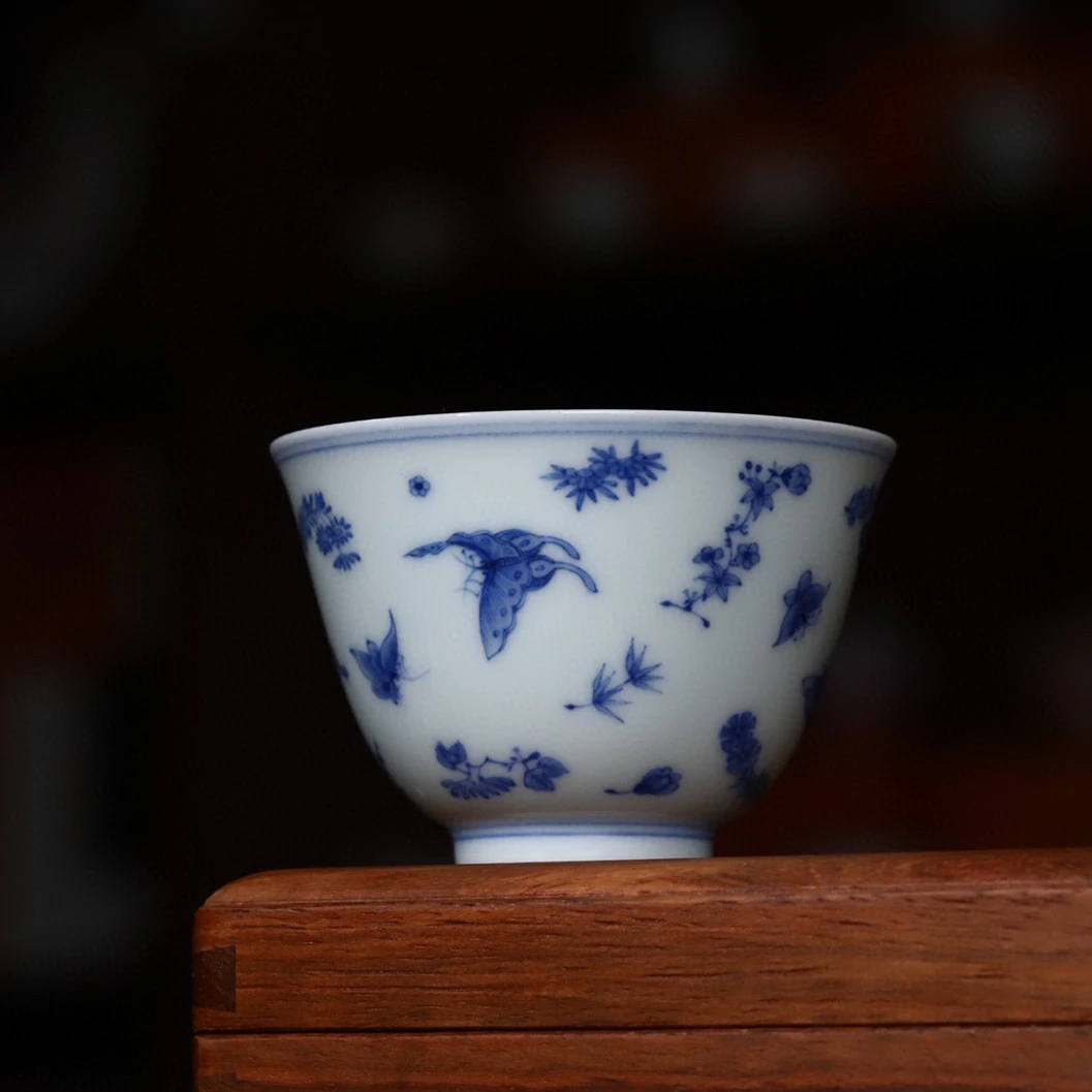 （神工妙造）小愚斋青花蝶恋花纹杯纯手工主人杯名窑