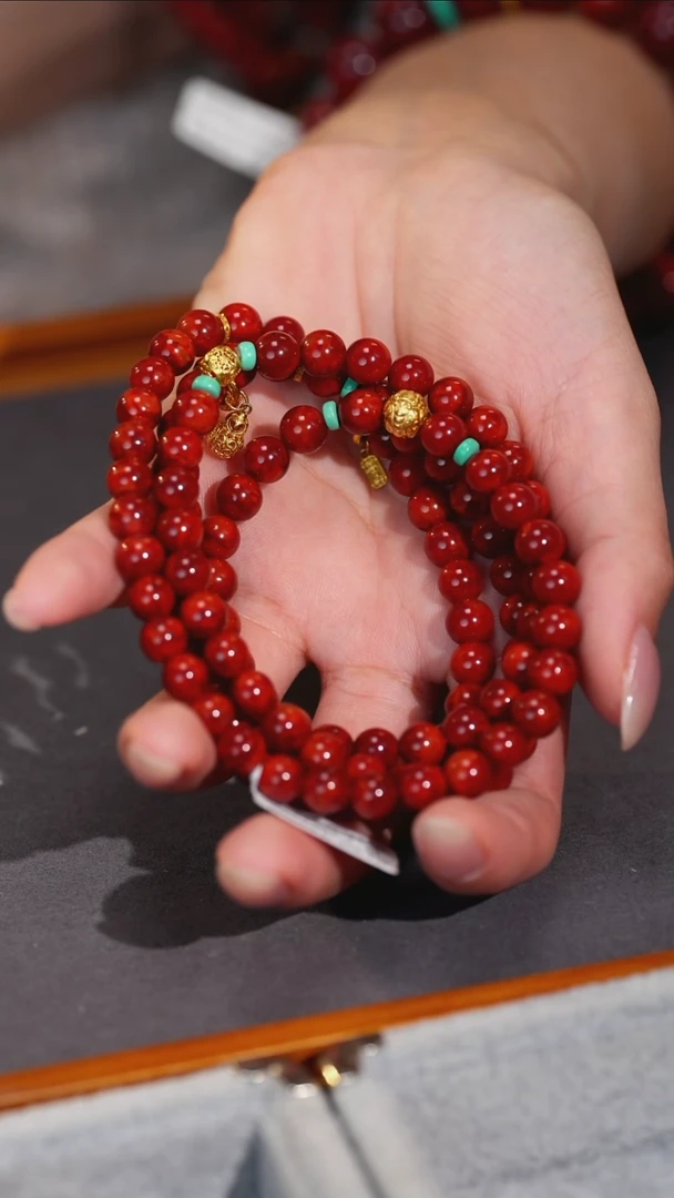 项链18K金镶嵌南红玛瑙原矿N32-2