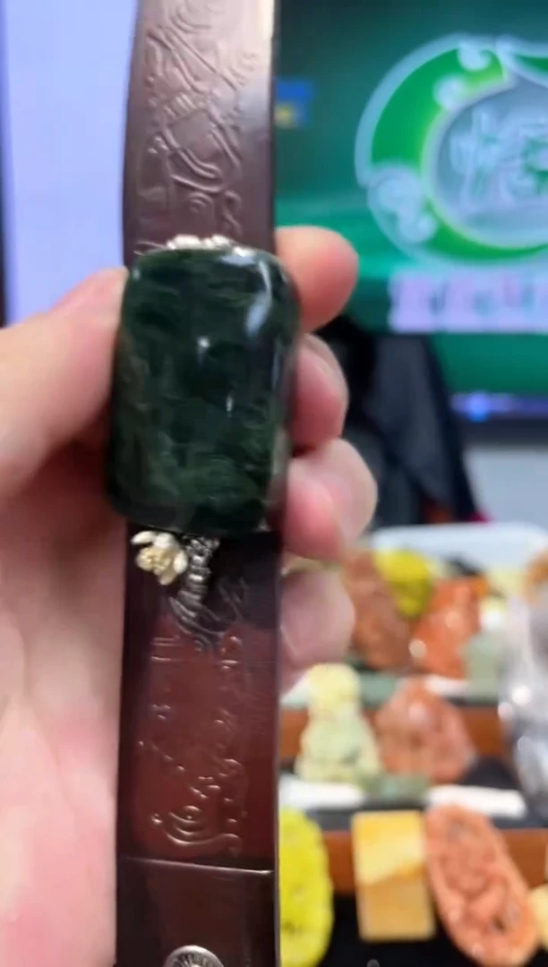 【闪购商品】和田玉吊坠未镶嵌·