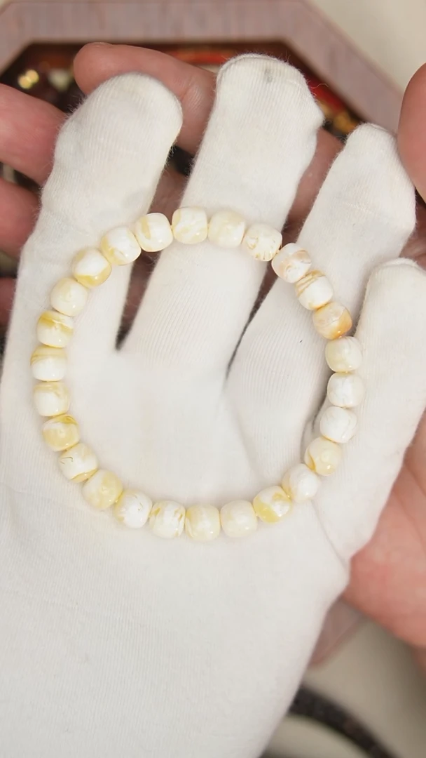 【闪购商品】蜜蜡珠宝奇石未镶嵌约8mm+（单件）