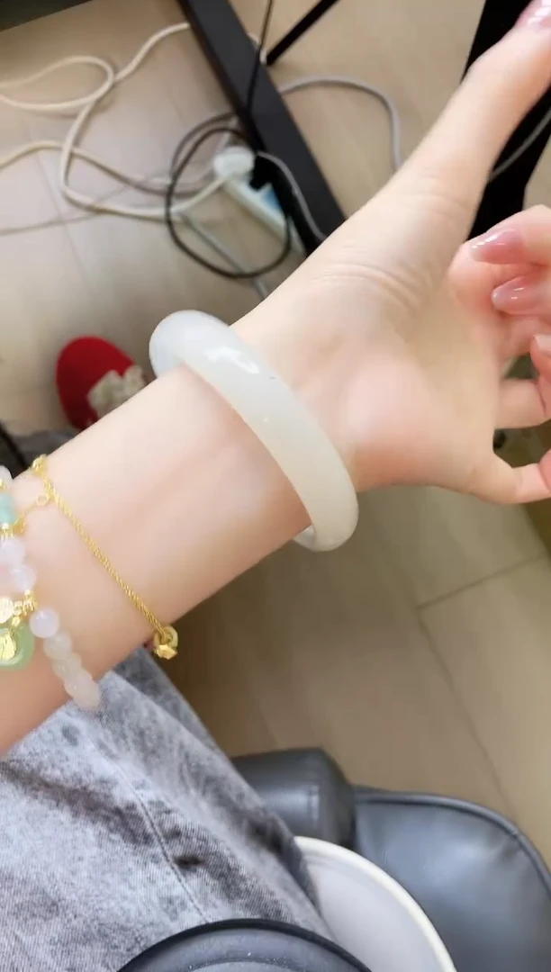 石英质玉手镯未镶嵌29-62