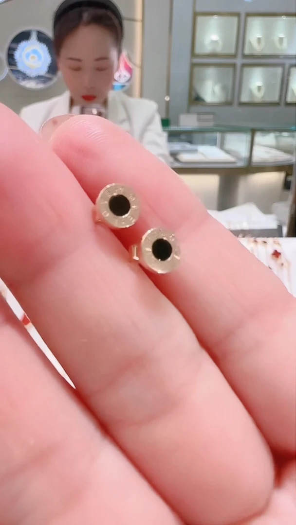 【闪购商品】玛瑙/玉髓耳饰18K金镶嵌耳饰