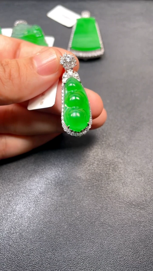 吊坠(不含链)银S925镶嵌翡翠吊坠