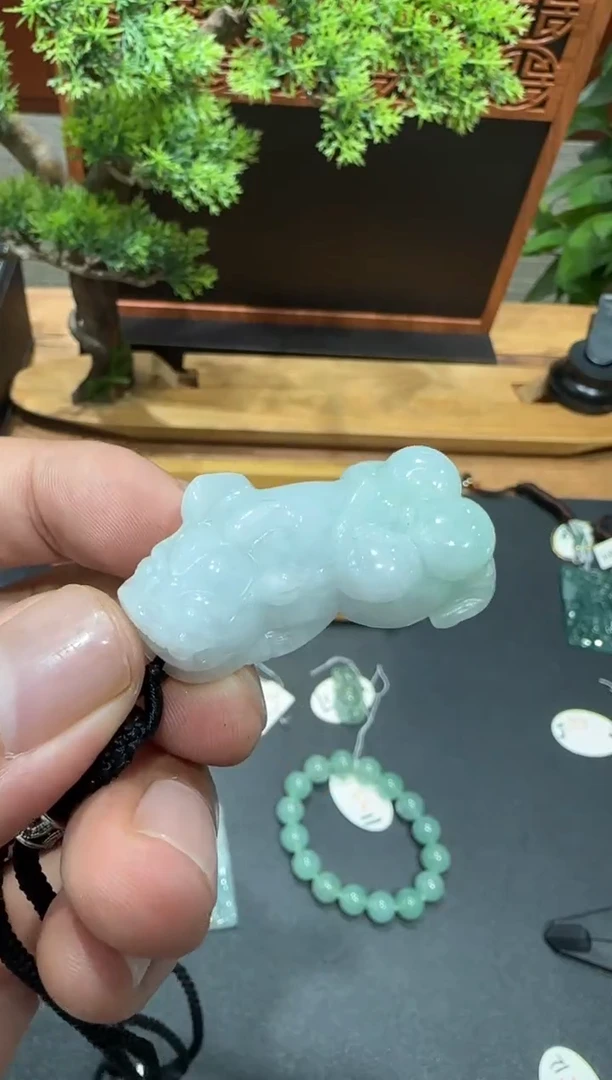未镶嵌挂件翡翠A货翡翠多样性一件