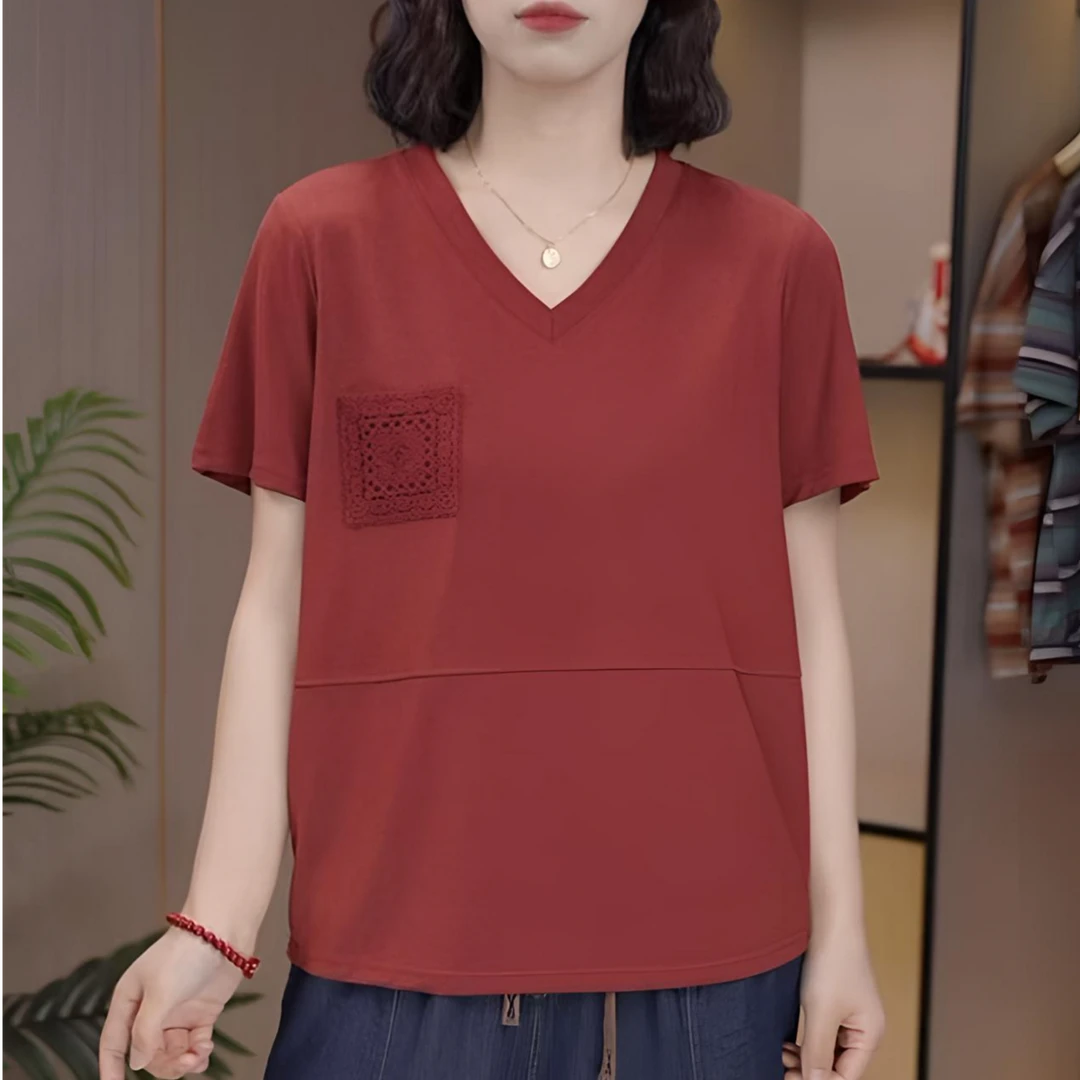 2025夏季新款女士宽松大码V领口袋勾花设计短袖T恤上衣