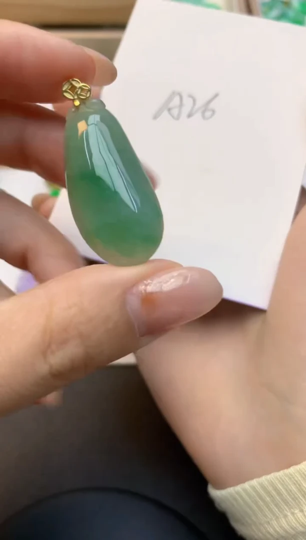 颈饰未镶嵌翡翠天然A货缅甸翡翠百元以上9元证书费自理
