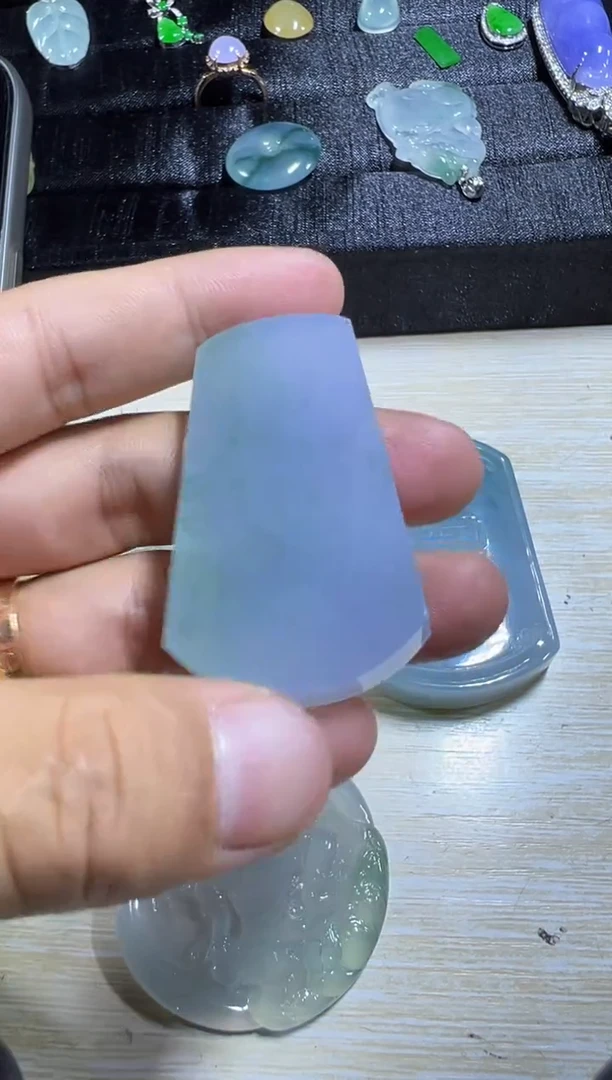 未镶嵌定制翡翠翡翠挂件