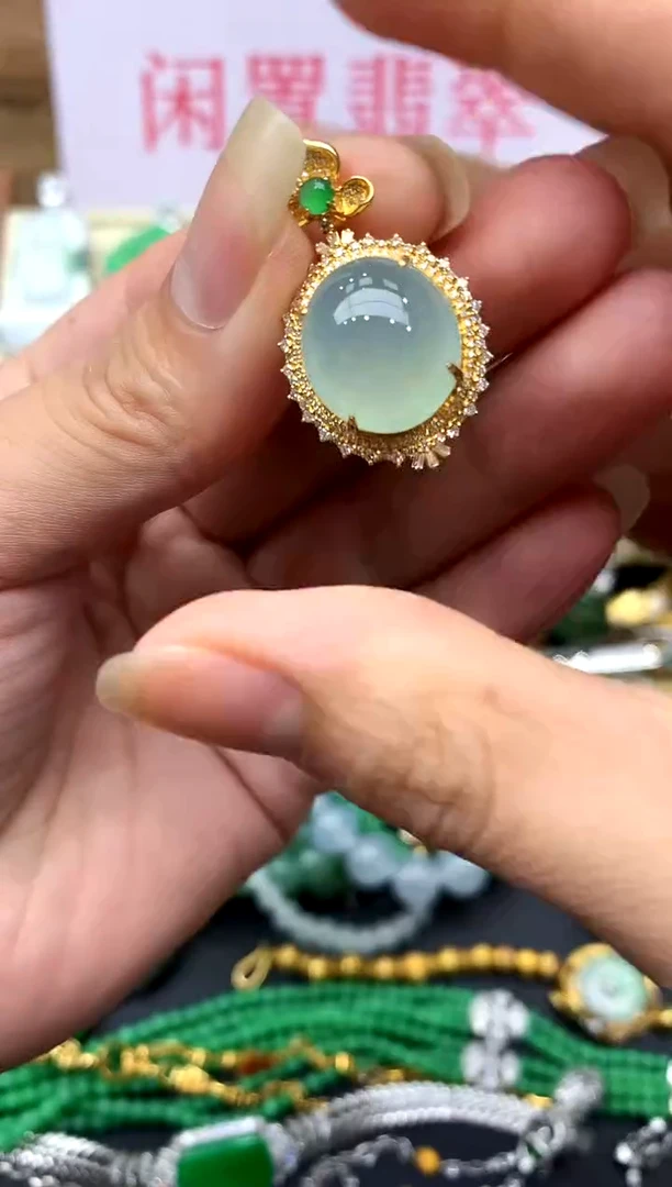 翡翠18K金镶嵌颈饰346-中国好珍宝